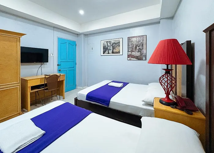 Le Carmen By Reddoorz Hotel 2*