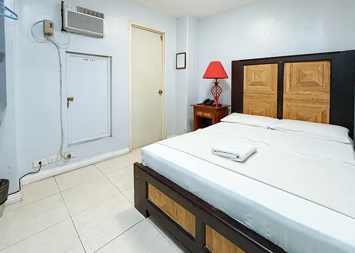 Hotel Le Carmen By Reddoorz