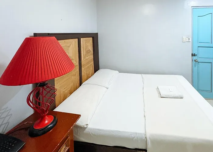 Le Carmen By Reddoorz Hotel 2*